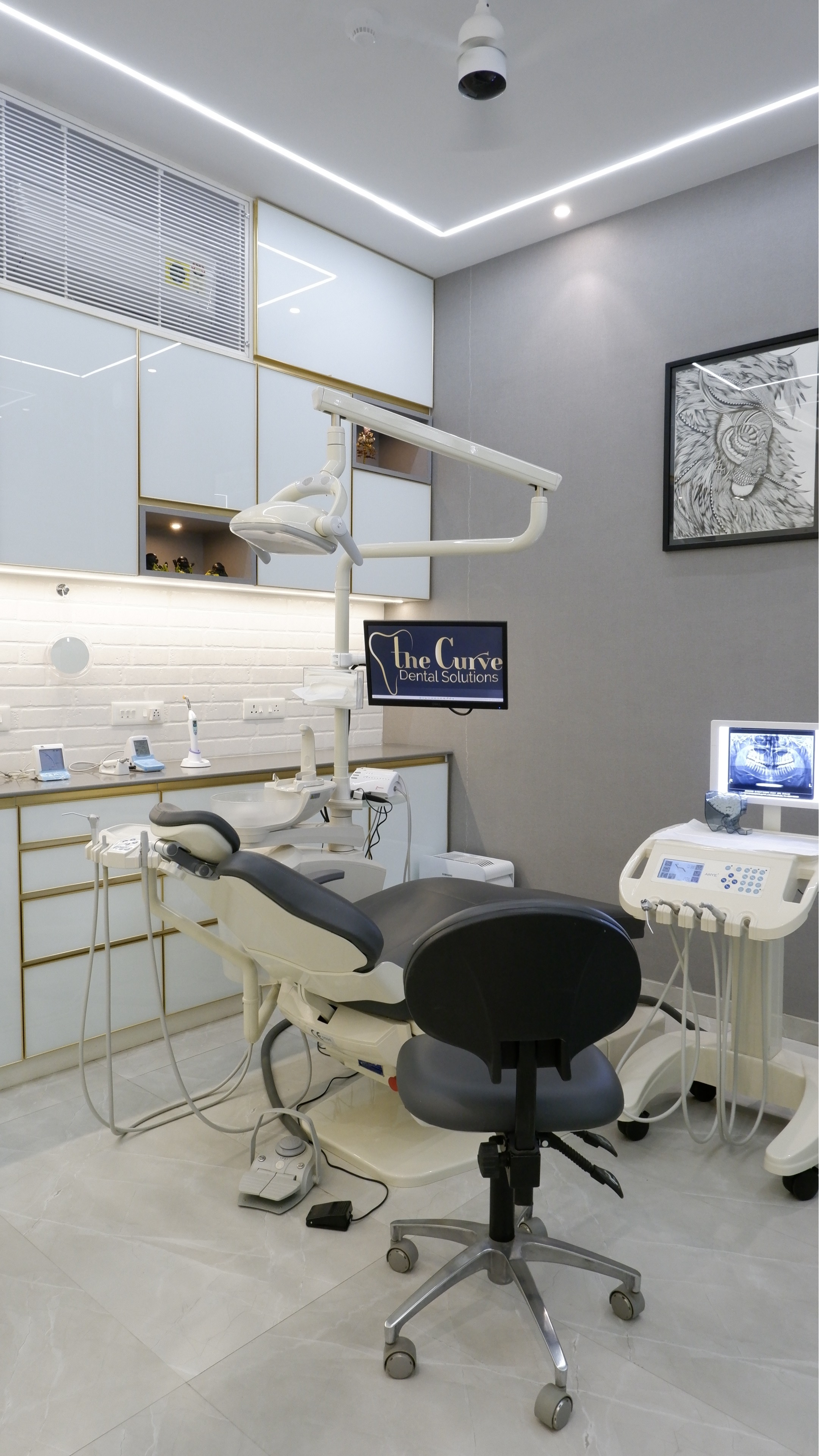 Modern dental operatory at The Curve Dental Solutions